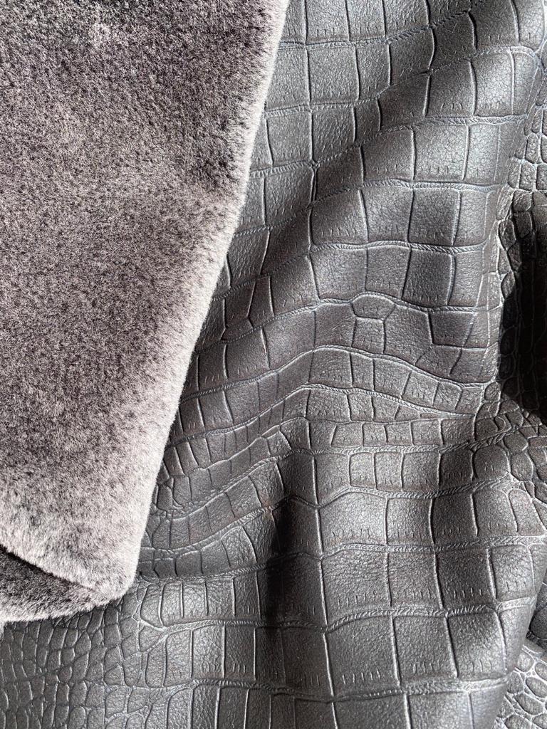 FRENCH DF SHEEP SKIN